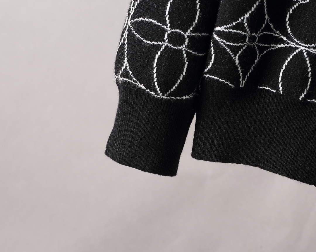 LV Men's Sweaters Designer Louis Vuitton Sweaters and Cardigans Clothing 36022