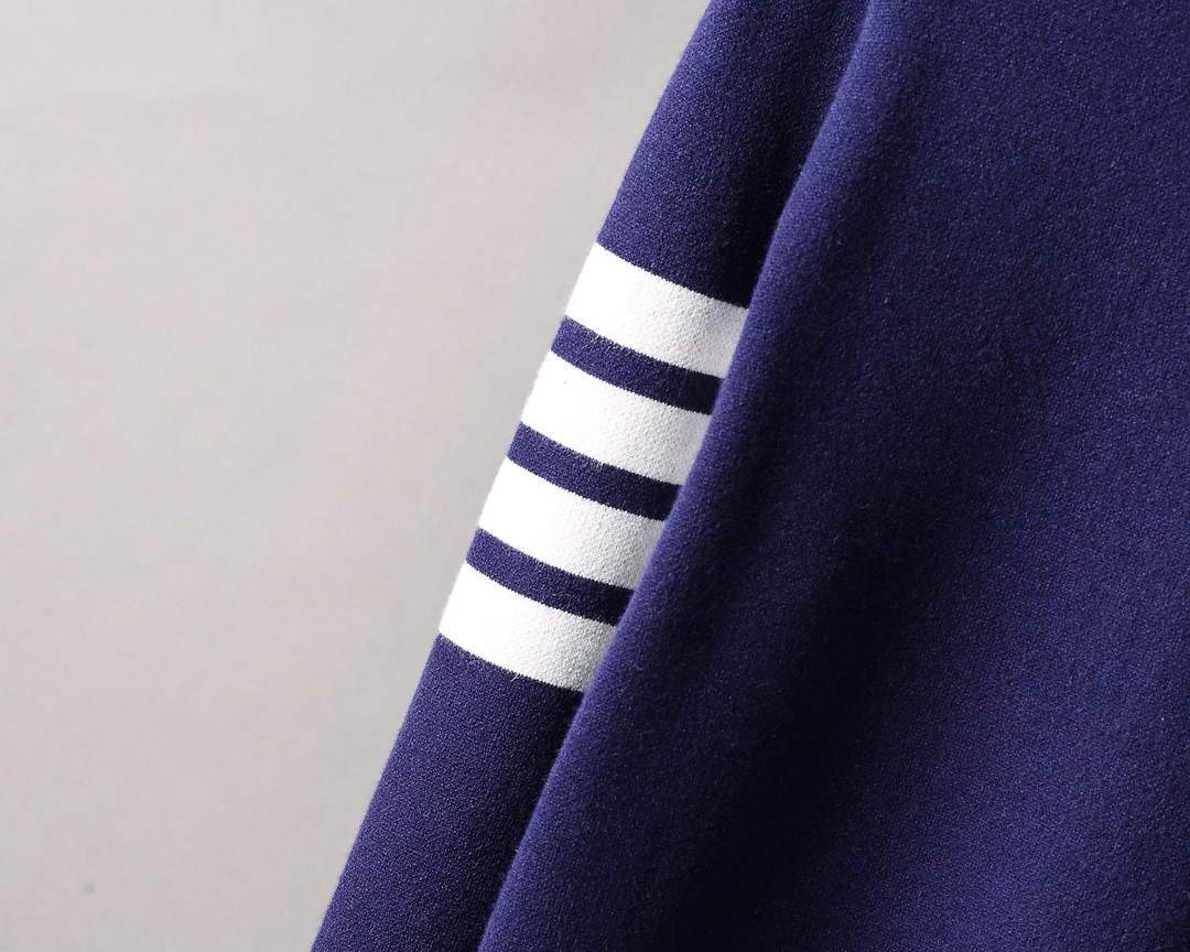 LV Men's Sweaters Designer Louis Vuitton Sweaters and Cardigans Clothing 36027