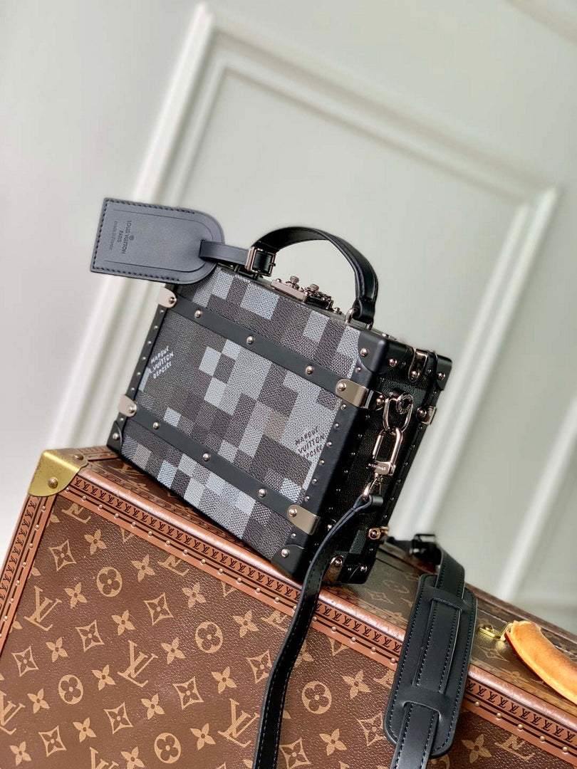 LV N00059 Louis Vuitton Handle Trunk Bag Black