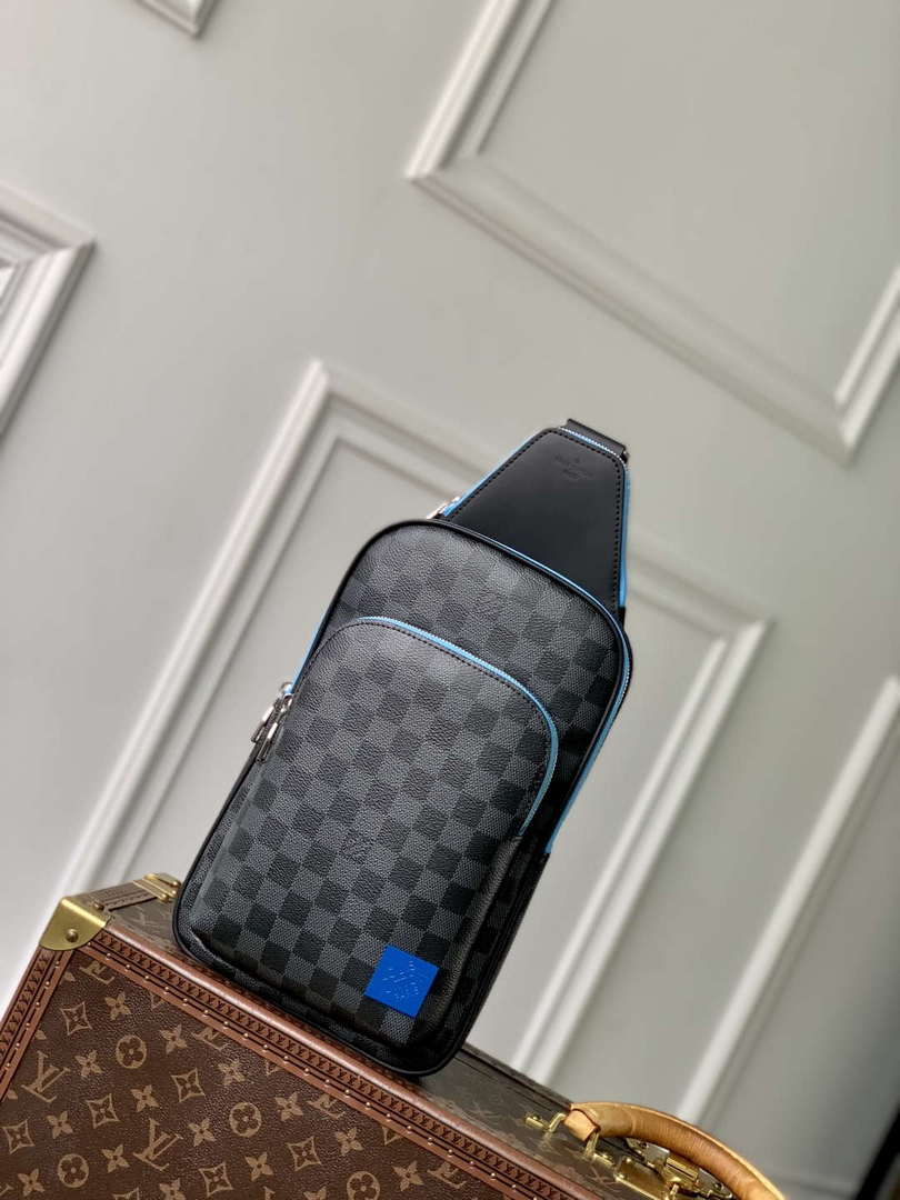 LV N00086 Louis Vuitton Avenue Slingbag Indigo Blue