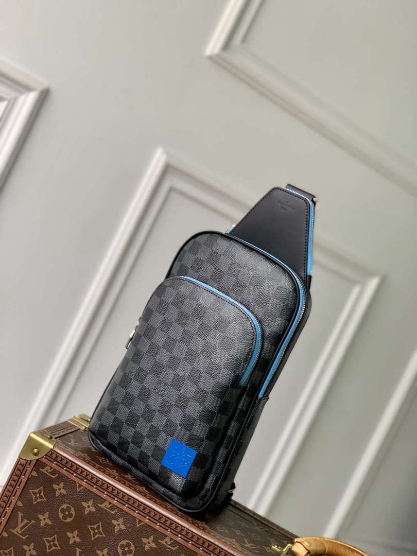 LV N00086 Louis Vuitton Avenue Slingbag Indigo Blue