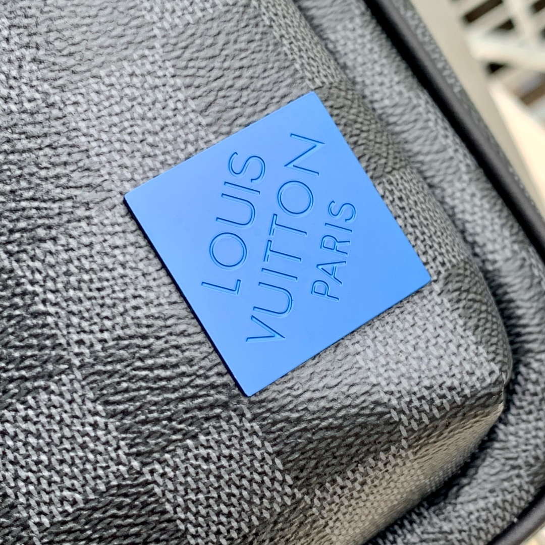 LV N00086 Louis Vuitton Avenue Slingbag Indigo Blue