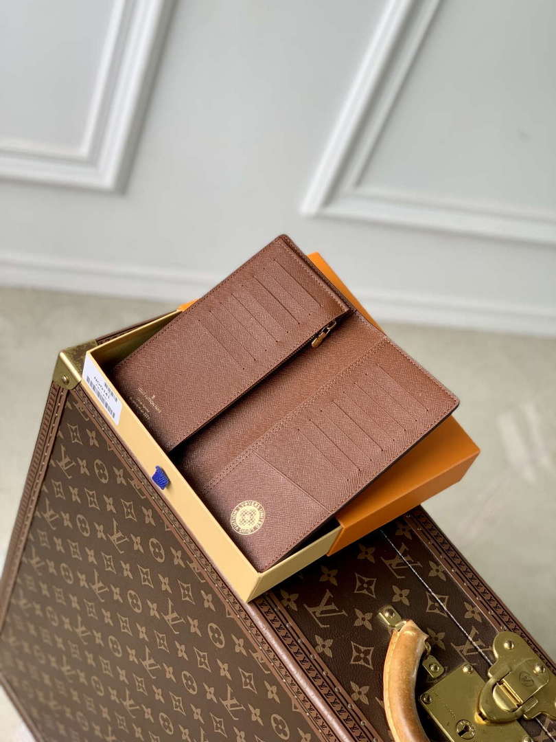 LV N00141 Louis Vuitton Brazza Wallet