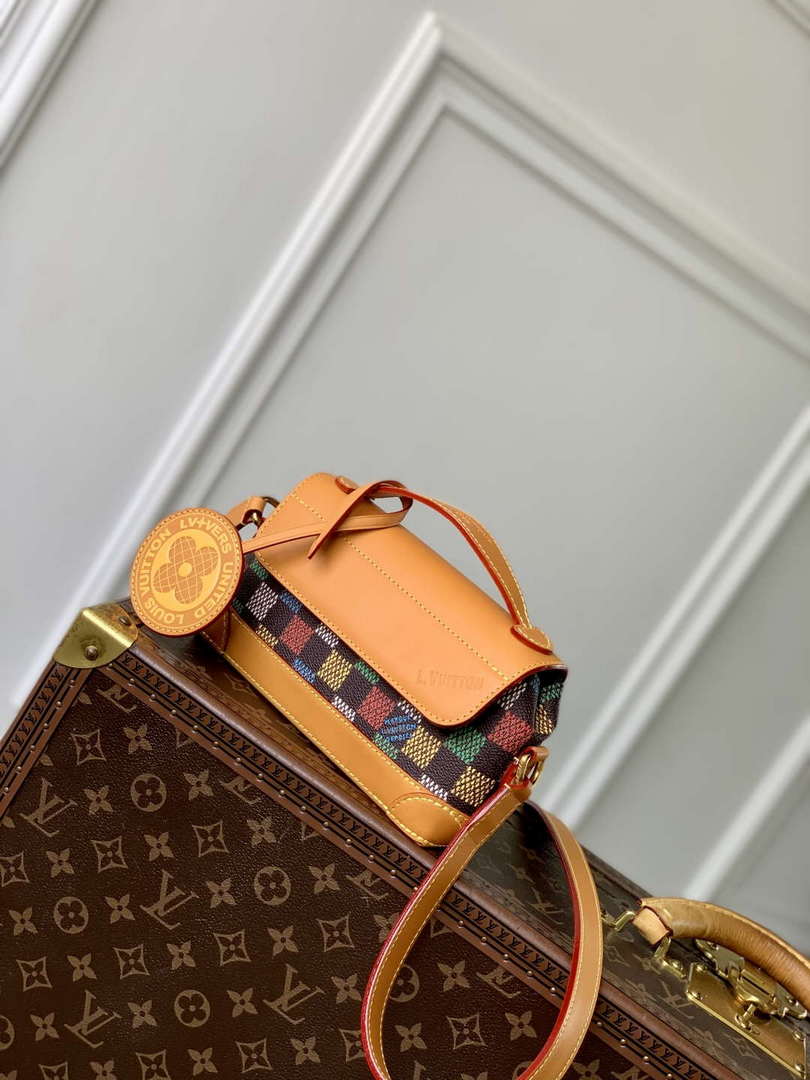 LV N00187 Louis Vuitton Steamer East West Wearable Wallet Multicolor - Default Title - View 2