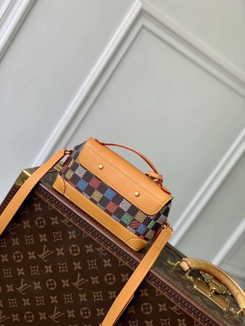 LV N00187 Louis Vuitton Steamer East West Wearable Wallet Multicolor
