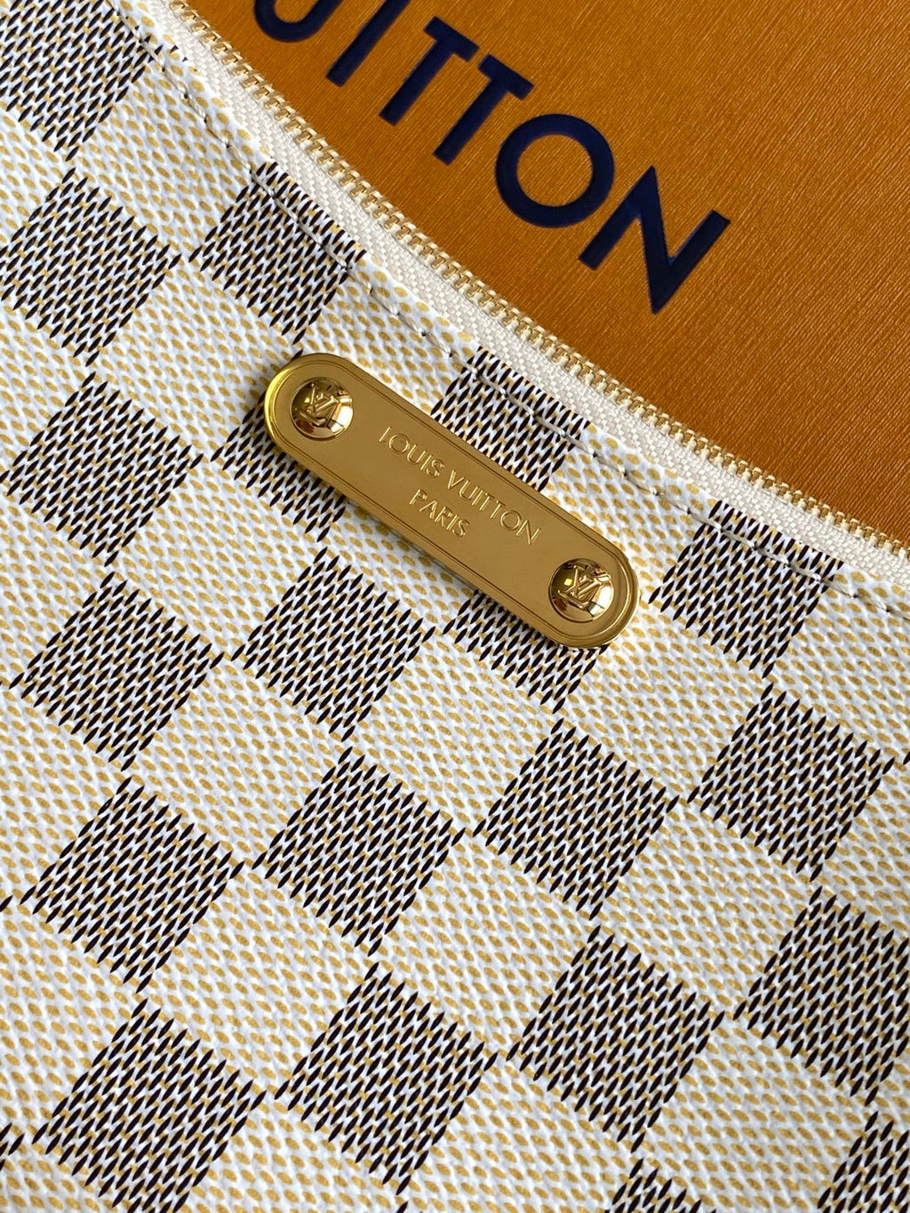 LV N00228 Louis Vuitton Liv Pochette Bag Damier Azur