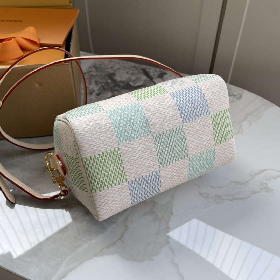 LV N40515 Louis Vuitton Speedy Bandouliere 20 Handbag Pistachio - Default Title - View 4