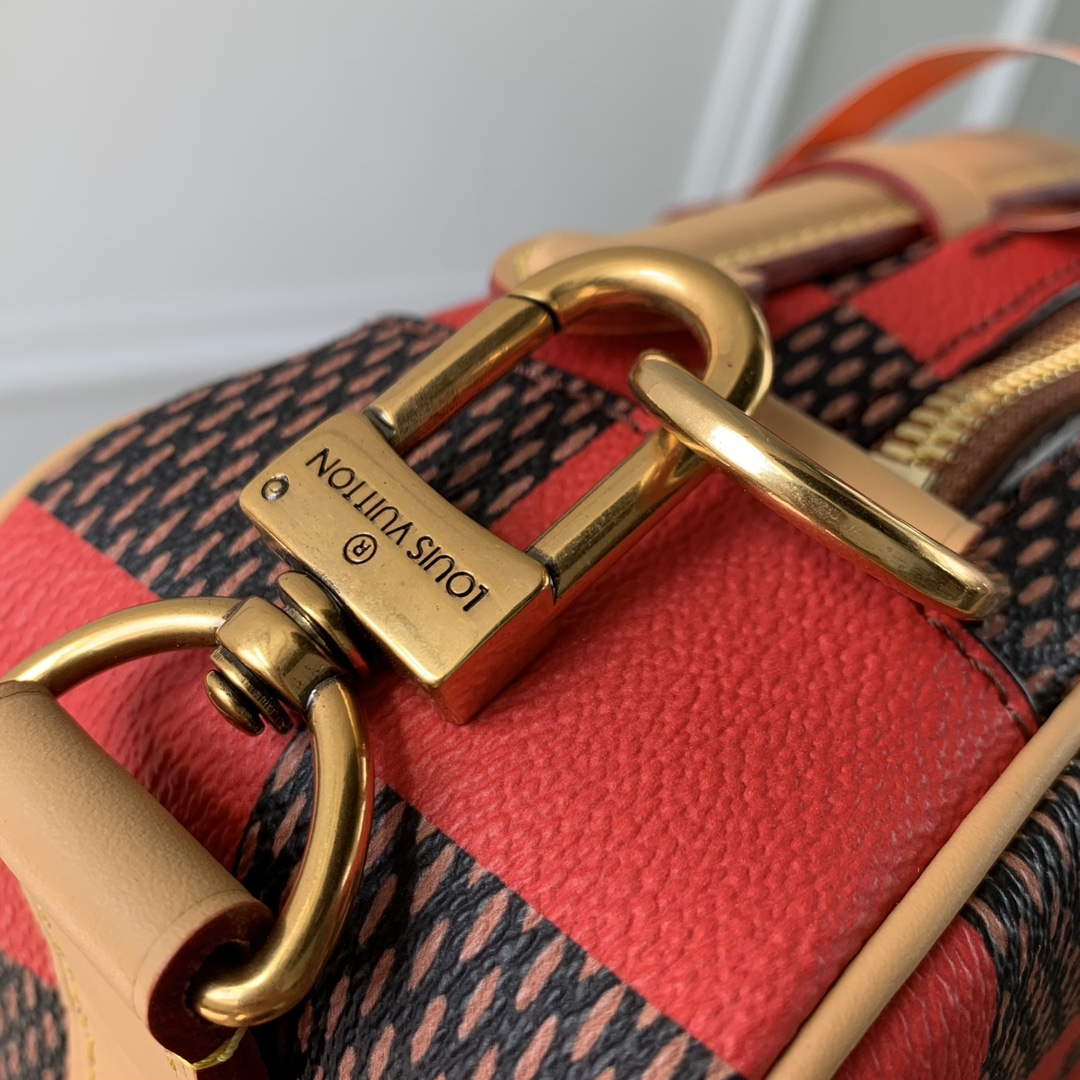 LV N40561 Louis Vuitton Chess Messenger Bag Red - Default Title - View 6