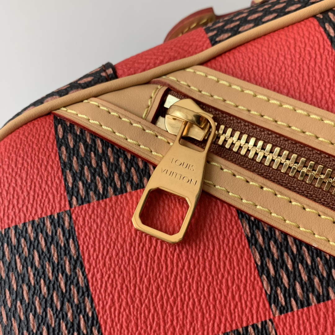 LV N40561 Louis Vuitton Chess Messenger Bag Red - Default Title - View 7