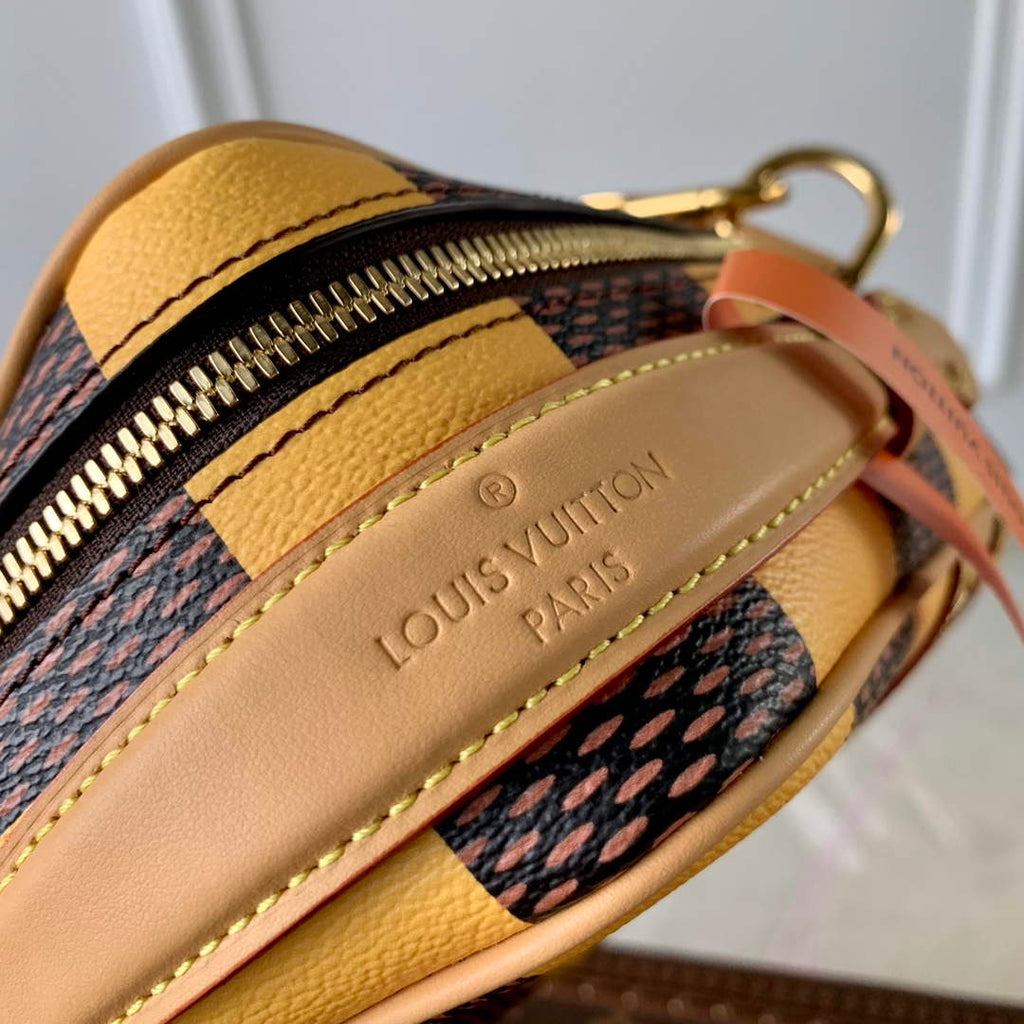 LV N40562 Louis Vuitton Chess Messenger Bag Yellow