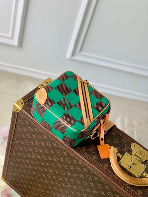 LV N40563 Louis Vuitton Chess Messenger Bag Green - Default Title - View 4