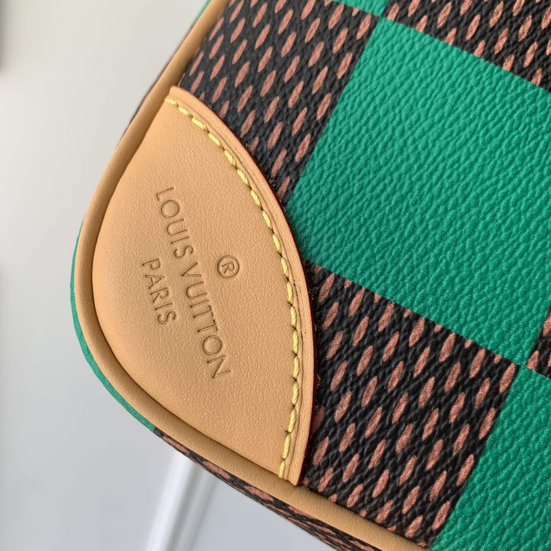 LV N40563 Louis Vuitton Chess Messenger Bag Green - Default Title - View 7