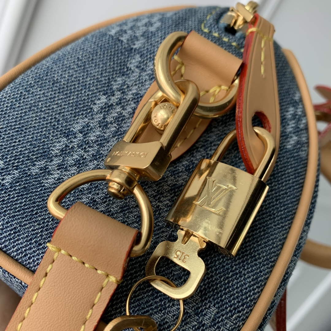 LV N40682 Louis Vuitton Speedy Bandouliere 18 Bag Blue - Default Title - View 5