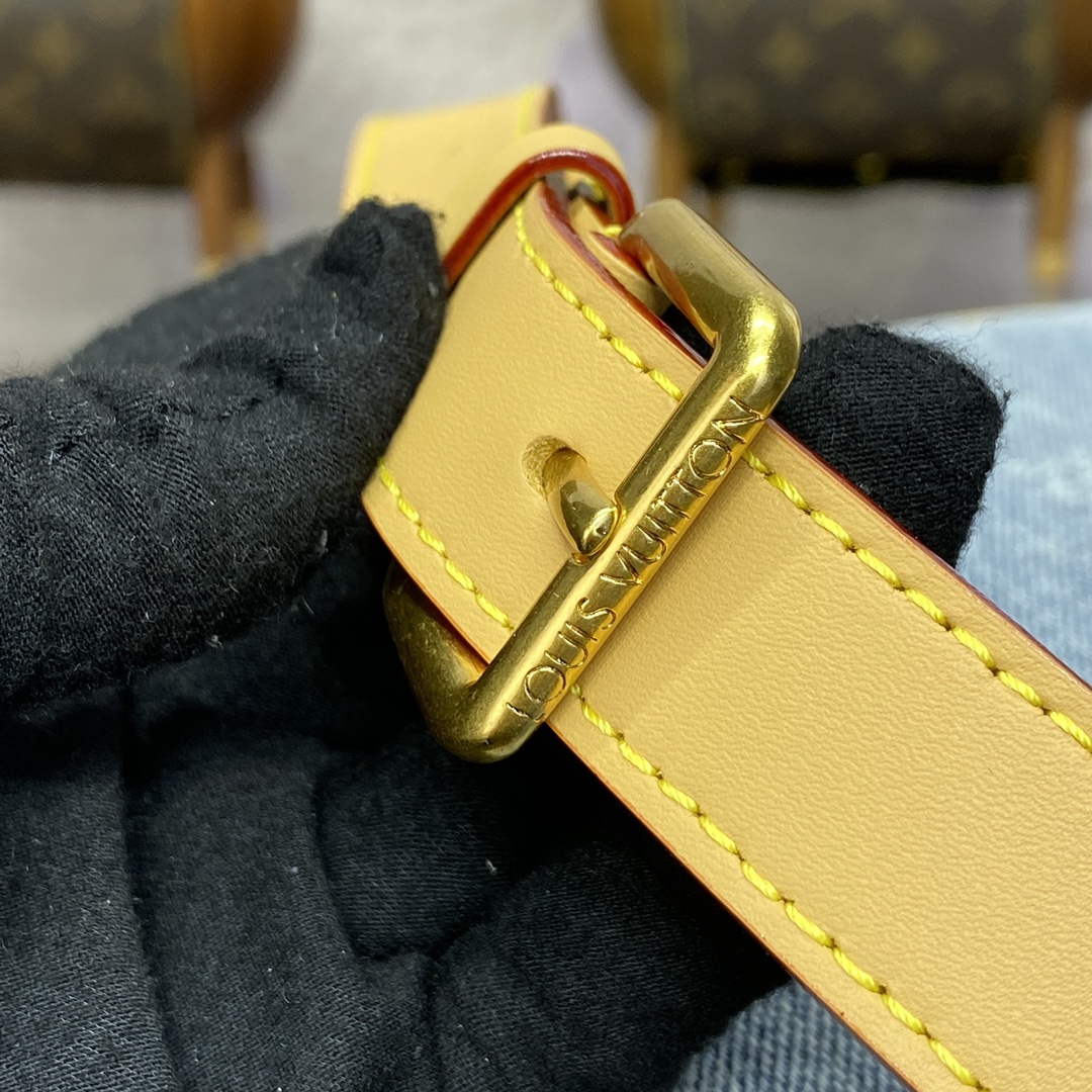 LV N40706 Louis Vuitton Chess Messenger Bag Blue - Default Title - View 11