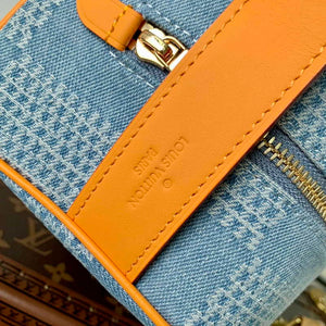 LV N40753 Louis Vuitton Locker Dopp Kit Bag Blue - Default Title - View 6