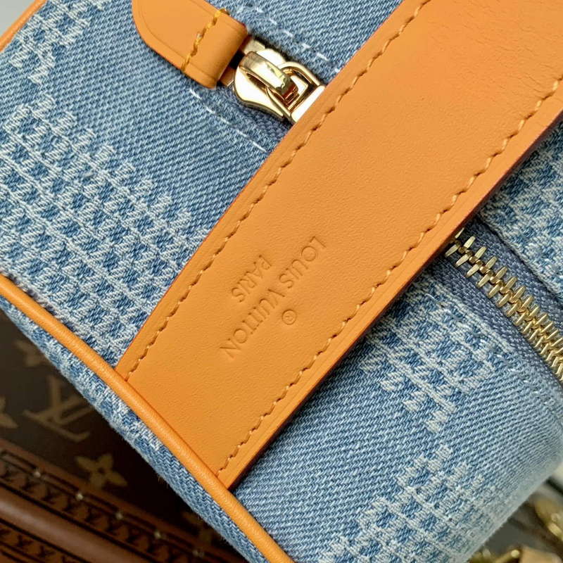 LV N40753 Louis Vuitton Locker Dopp Kit Bag Blue - Default Title - View 6