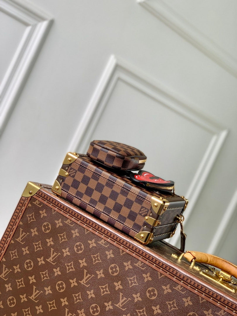 LV N40765 Louis Vuitton Damier Phriendship Sawagani Trunk