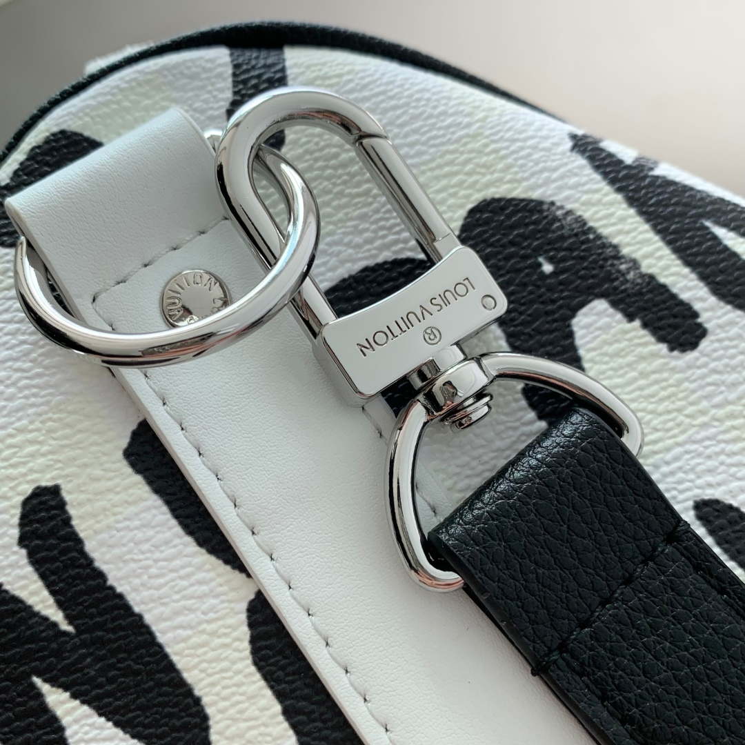 LV N40804 Louis Vuitton Keepall Bandouliere  50 Bag Black/White