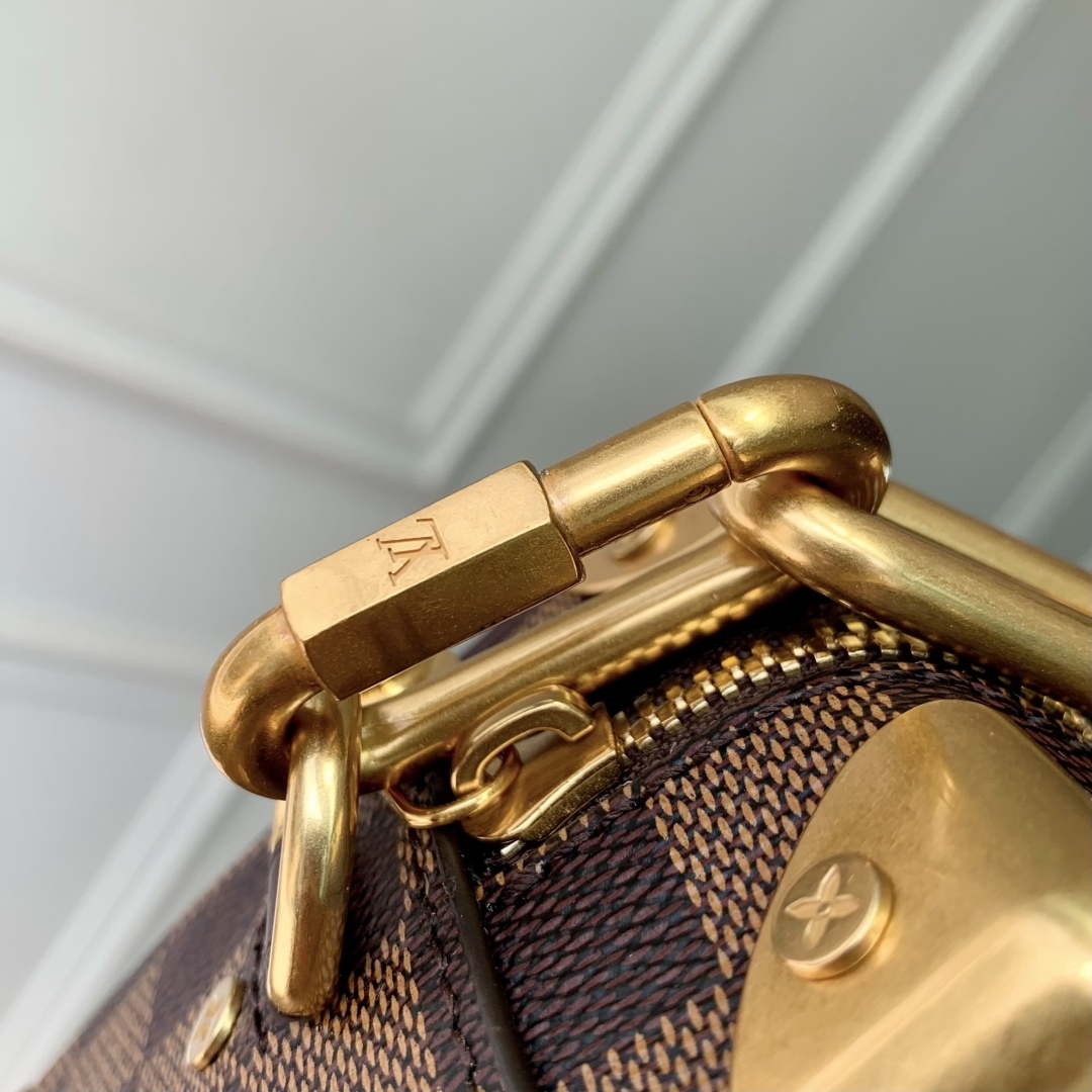 LV N40809 Louis Vuitton Mini Soft Trunk Bag
