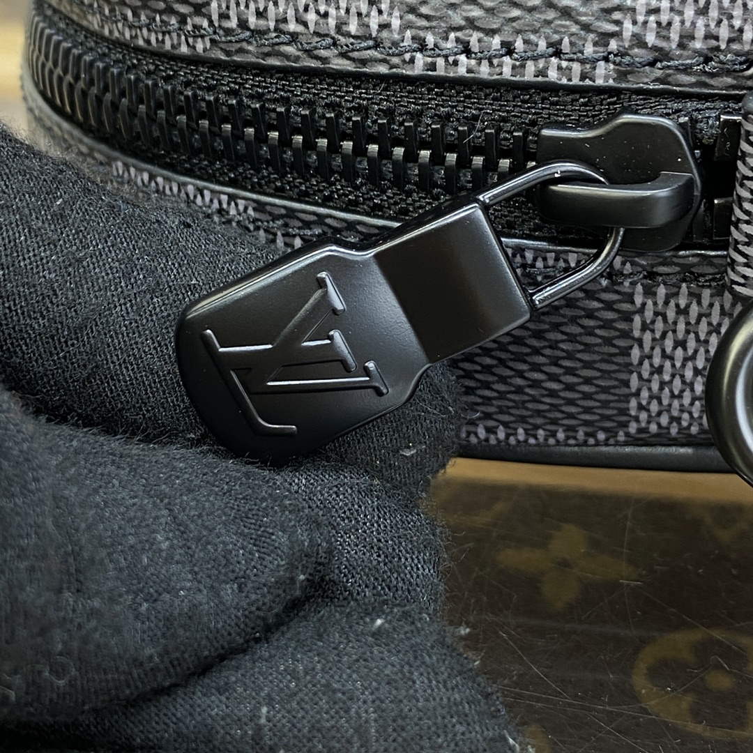 LV N60501 Louis Vuitton Pochette Kasai - Default Title - View 6