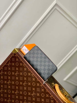 LV N63503 Louis Vuitton Zippy Wallet Damier Black M63076 - Default Title - View 1