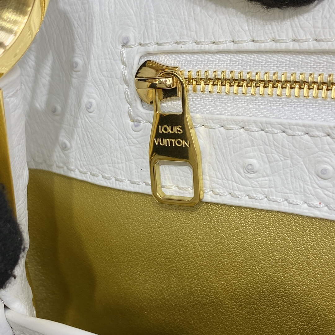 LV N81279 Louis Vuitton Capucines MM Handbag White - Default Title - View 8