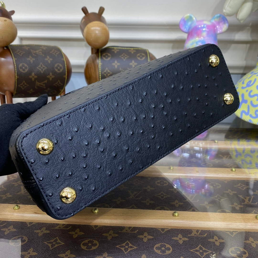 LV N81523 Louis Vuitton Capucines BB Handbag Black