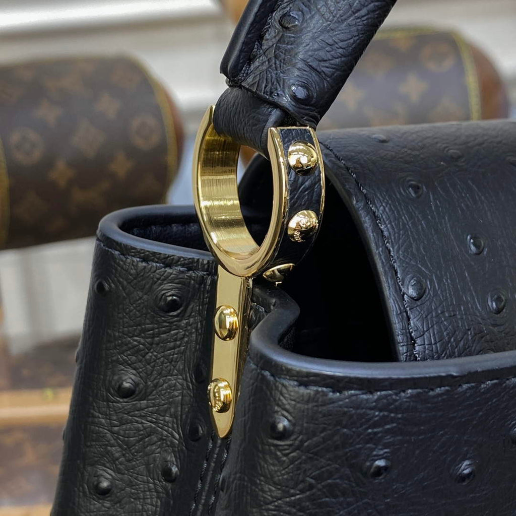 LV N81523 Louis Vuitton Capucines Mini Handbag Black