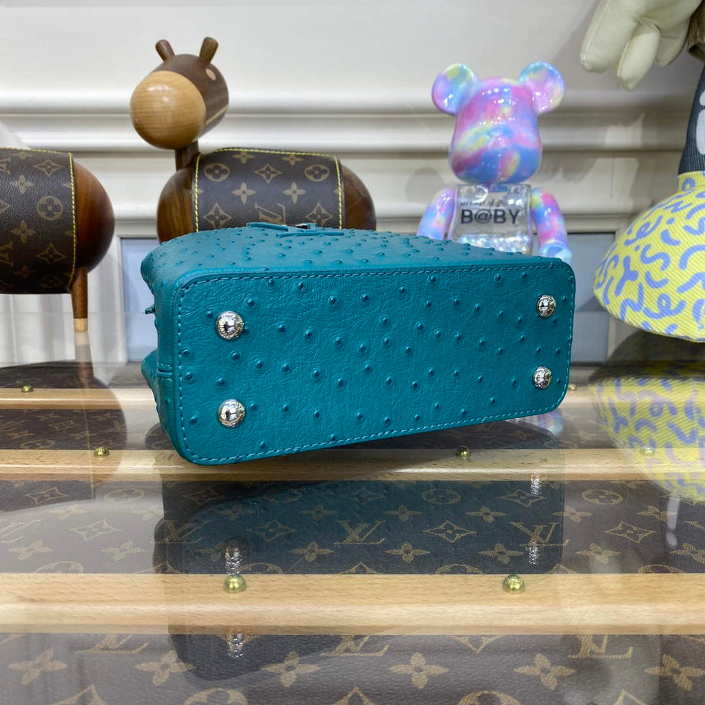 LV N81523 Louis Vuitton Capucines Mini Handbag Lake blue