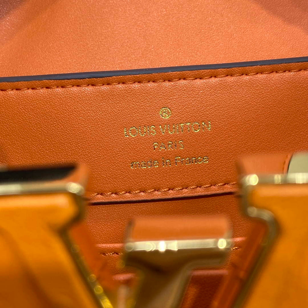 LV N81523 Louis Vuitton Capucines Mini Handbag Orange