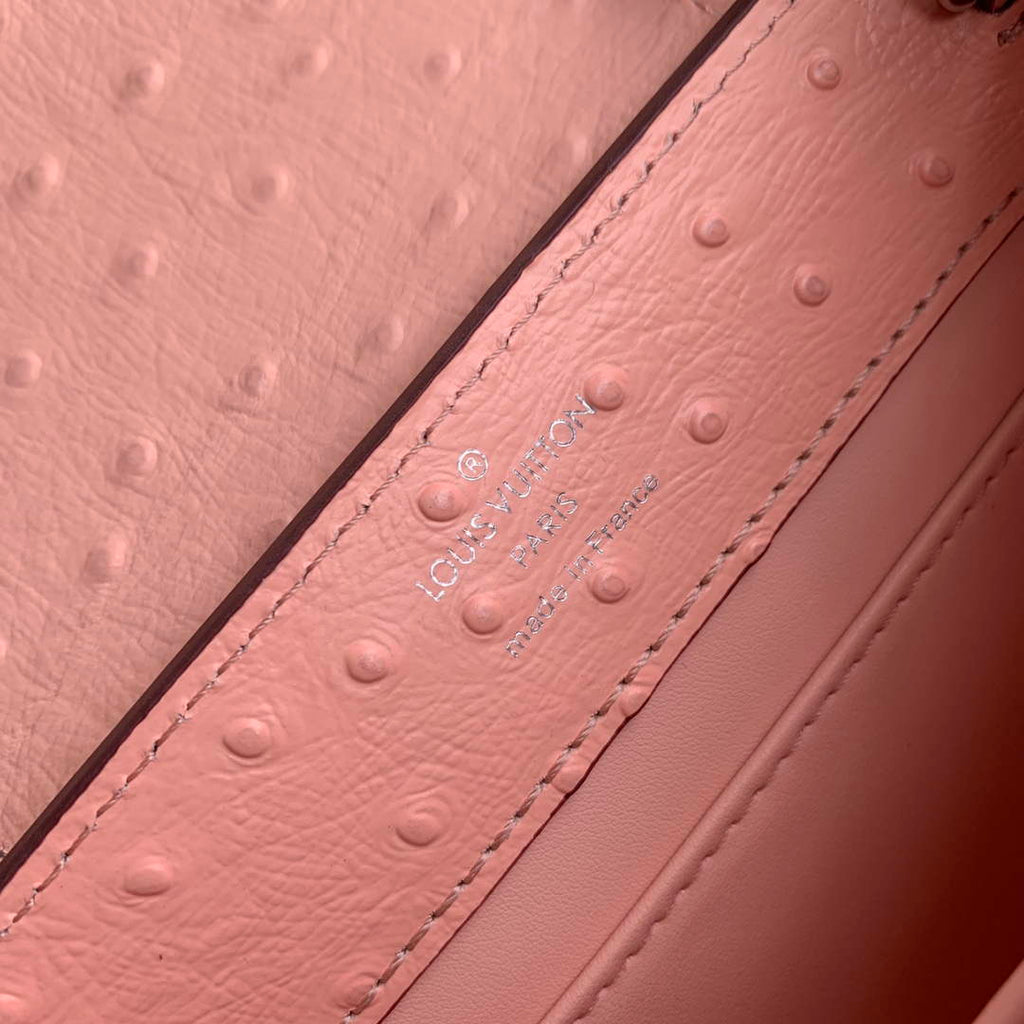 LV N81523 Louis Vuitton Capucines Mini Handbag Pink