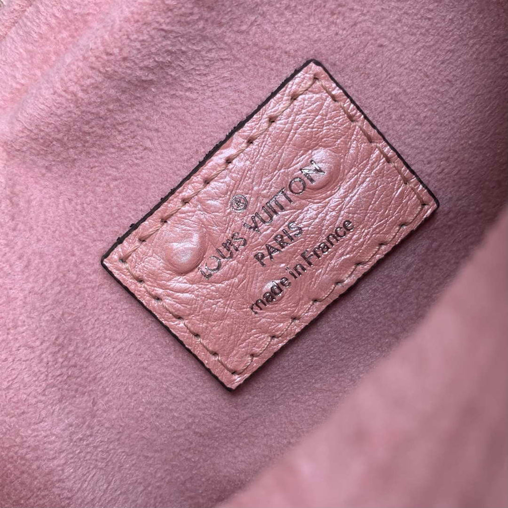 LV N85900 Louis Vuitton Loop Pm Ostrich leather Bag Pink Glaze