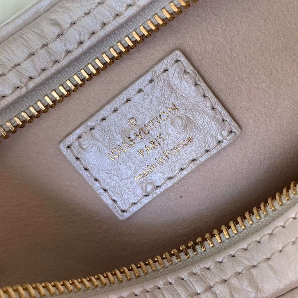 LV N85900 Louis Vuitton Loop Pm Ostrich leather Bag White Pearl
