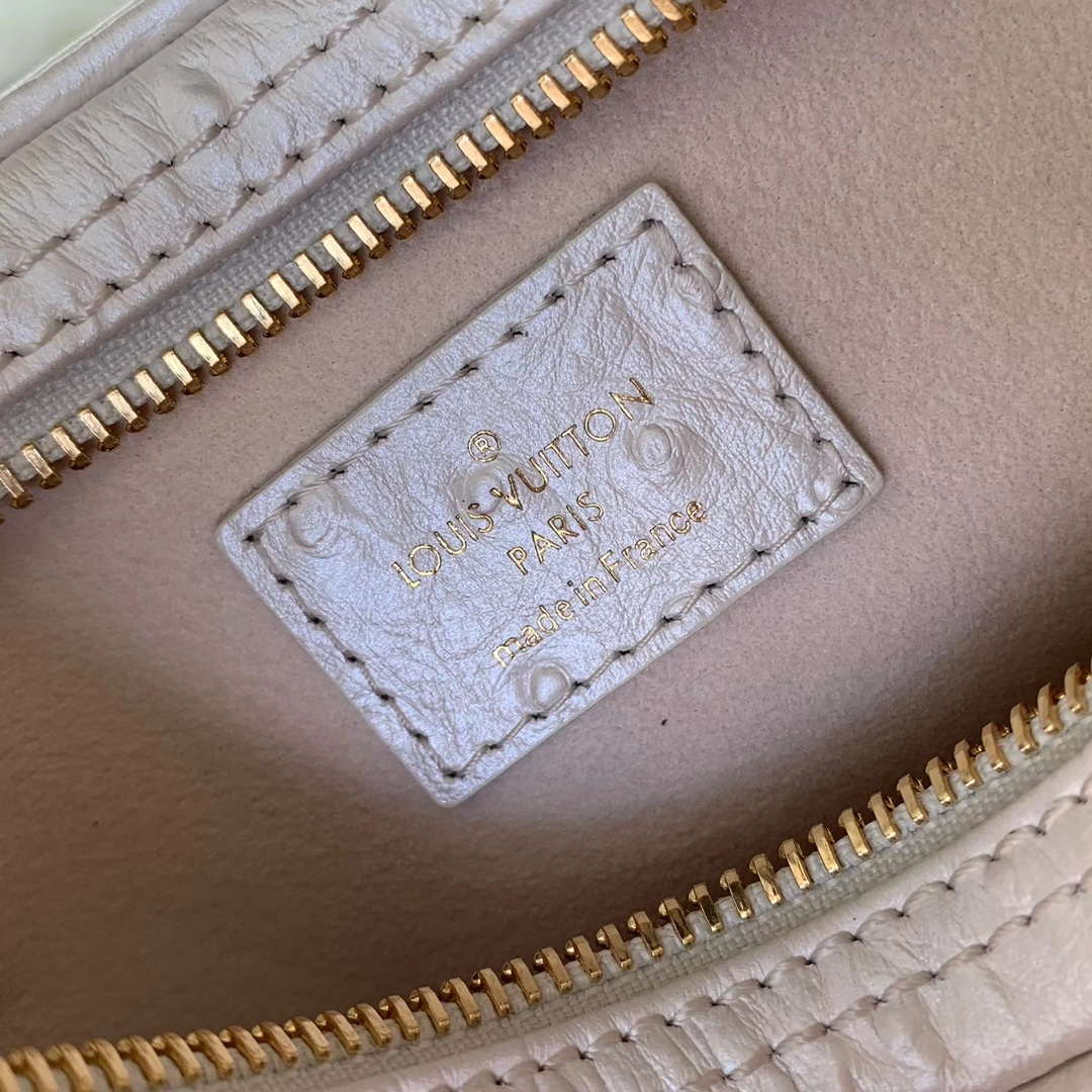 LV N85900 Louis Vuitton Loop Pm Ostrich leather Bag White Pearl - Default Title - View 8