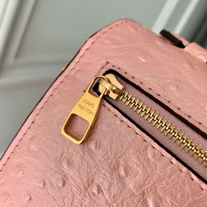 LV N85902 Louis Vuitton Pochette M¨¦tis East West Bag Ostrich leather Pink Glaze - Default Title - View 7