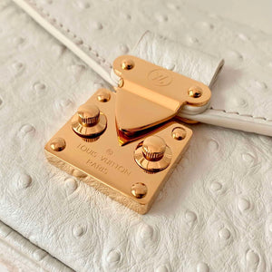 LV N85902 Louis Vuitton Pochette M¨¦tis East West Bag Ostrich leather White Pearl - Default Title - View 5