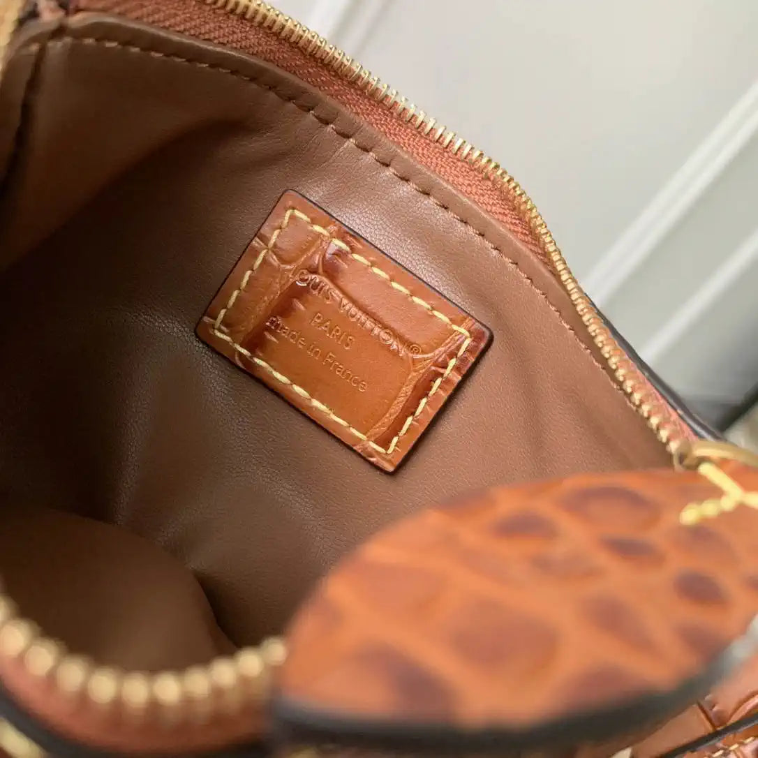 LV N87504 Louis Vuitton Speedy P9 Bandouliere 25 Bag Monogram Brown