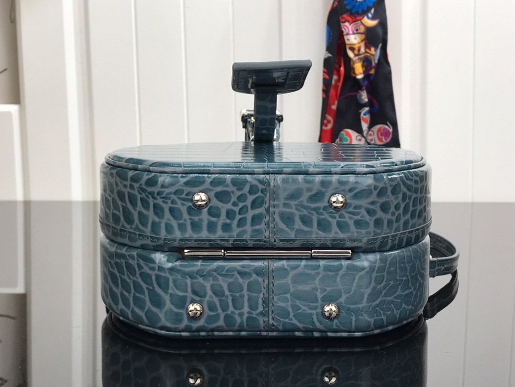 LV M90219 Louis Vuitton Petite Boite Chapeau Crocodilien Brillant N95555 Bag Blue - luxibagsmall