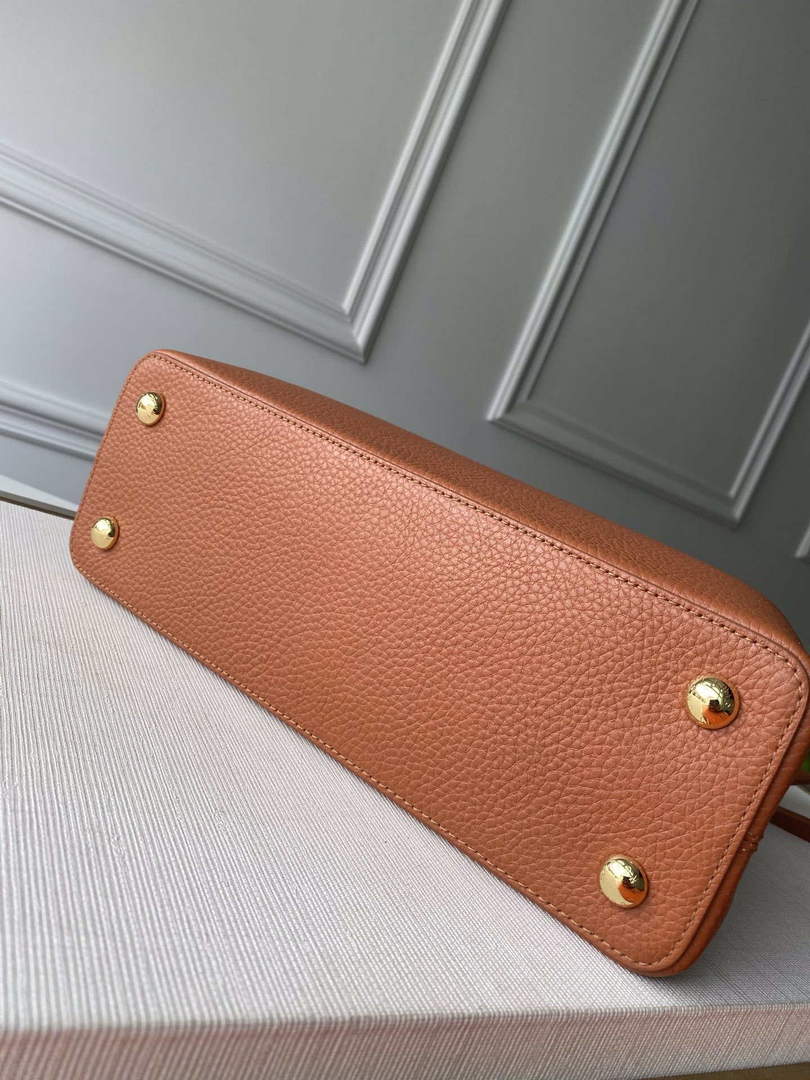 LV N97980 Louis Vuitton Capucines MM Bag Brown - Default Title - View 4