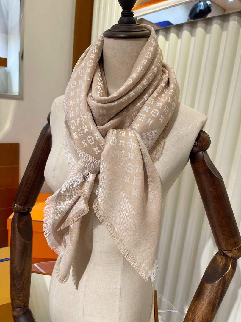LV Scarves Louis Vuitton Monogram Shawl Scarf M60003