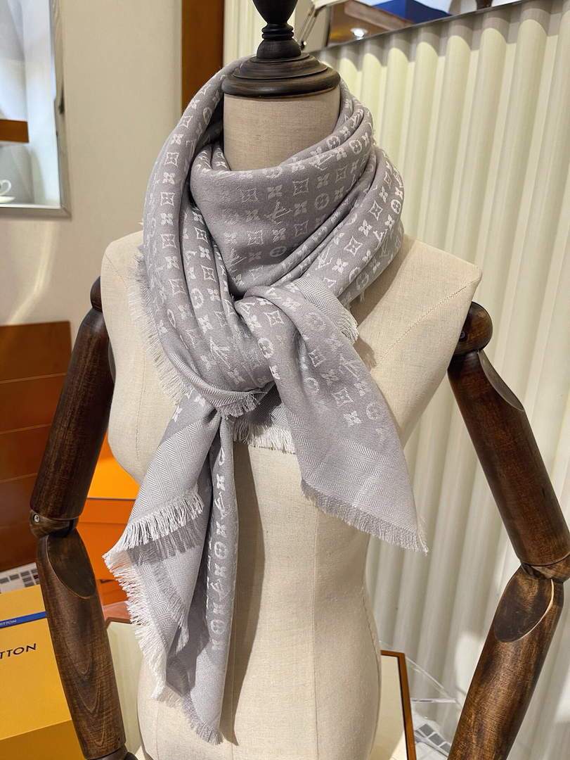 LV Scarves Louis Vuitton Monogram Shawl Scarf M60004