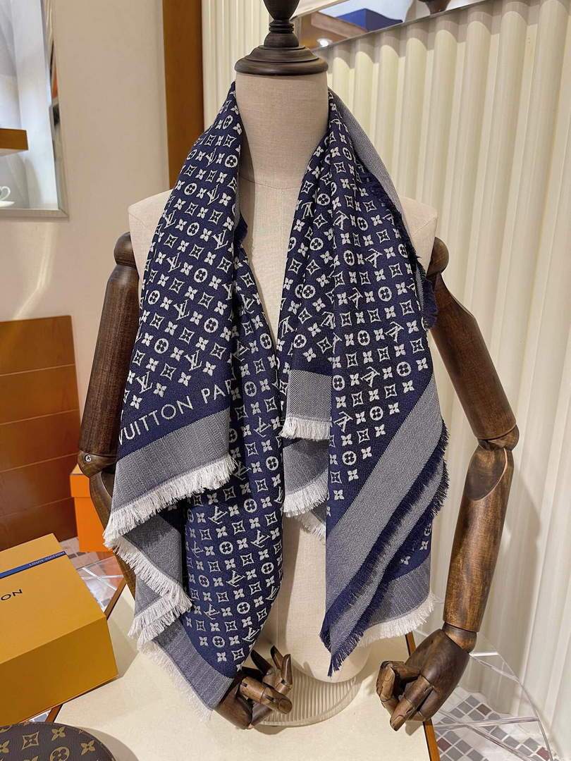 LV Scarves Louis Vuitton Monogram Shawl Scarf M60002