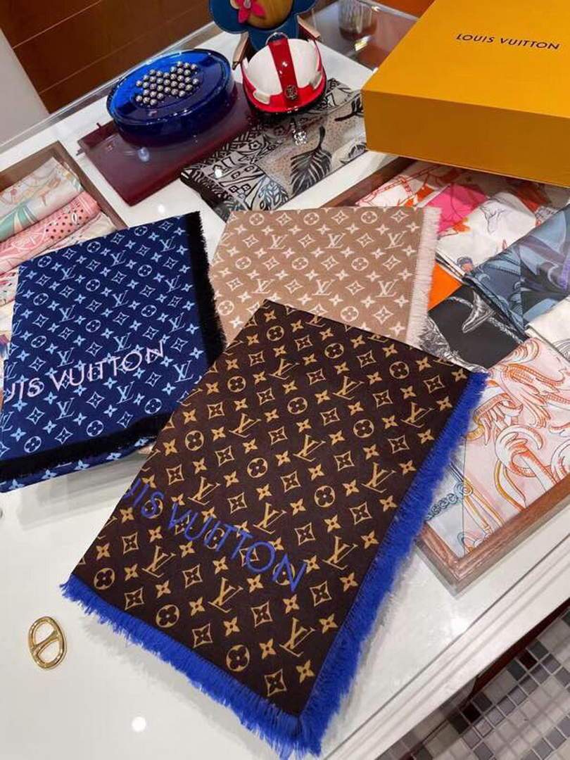 LV Scarves Louis Vuitton Monogram Shawl Scarf M60006