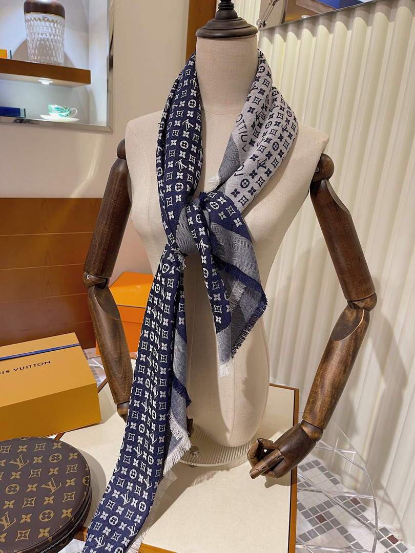 LV Scarves Louis Vuitton Monogram Shawl Scarf M60002