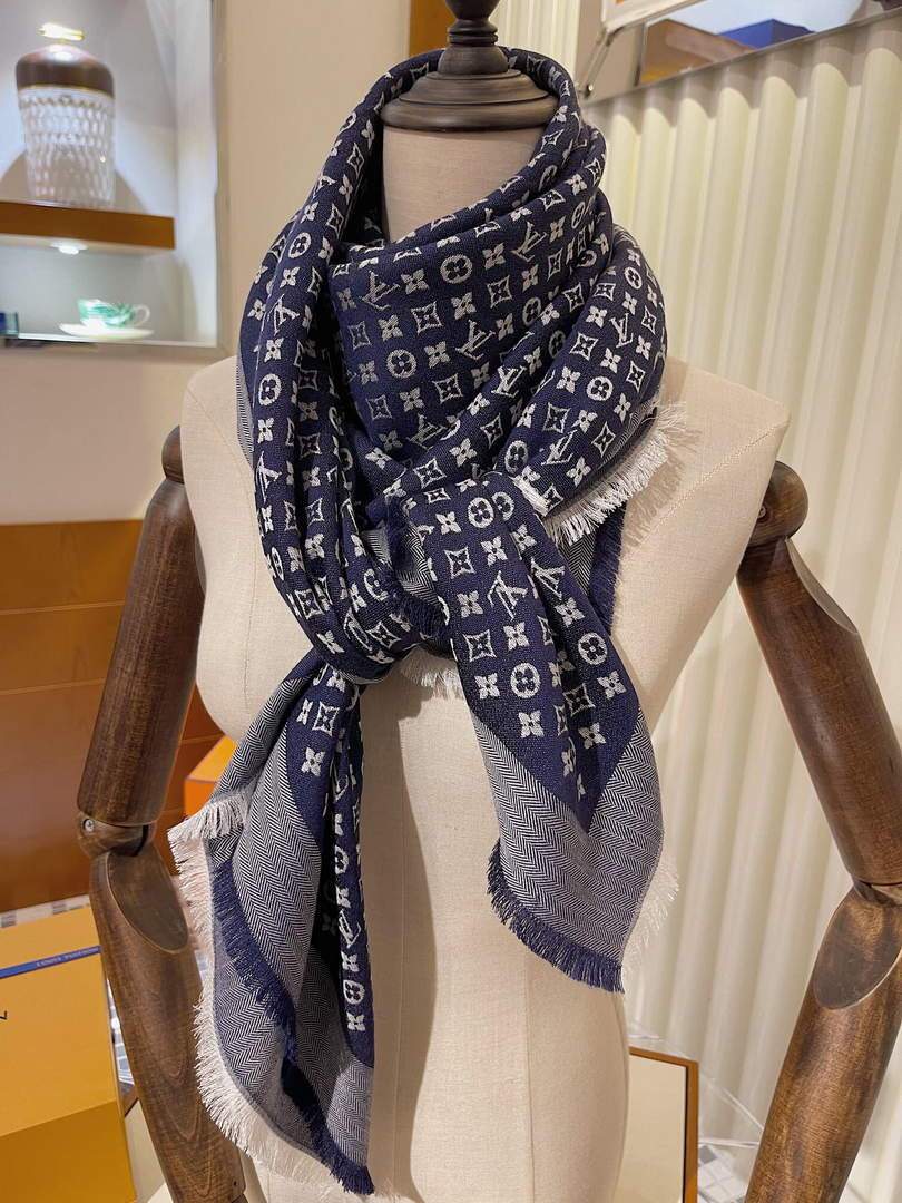 LV Scarves Louis Vuitton Monogram Shawl Scarf M60002