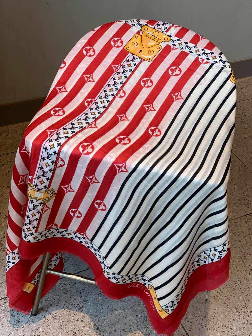 LV Scarves Louis Vuitton Monogram Shawl Scarf M60007 - luxibagsmall