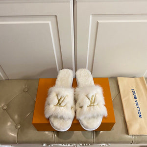 LV Slippers Designer Louis Vuitton Home Slippers 81089 Beige - luxibagsmall