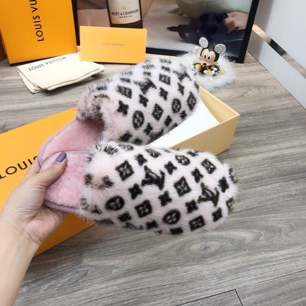 LV Slippers Designer Louis Vuitton Home Slippers 81094 Pink and Black - luxibagsmall