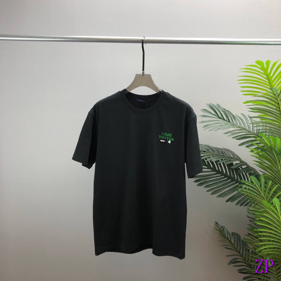 LV Women Men T-Shirts Louis Vuitton Fashion Clothing L60071