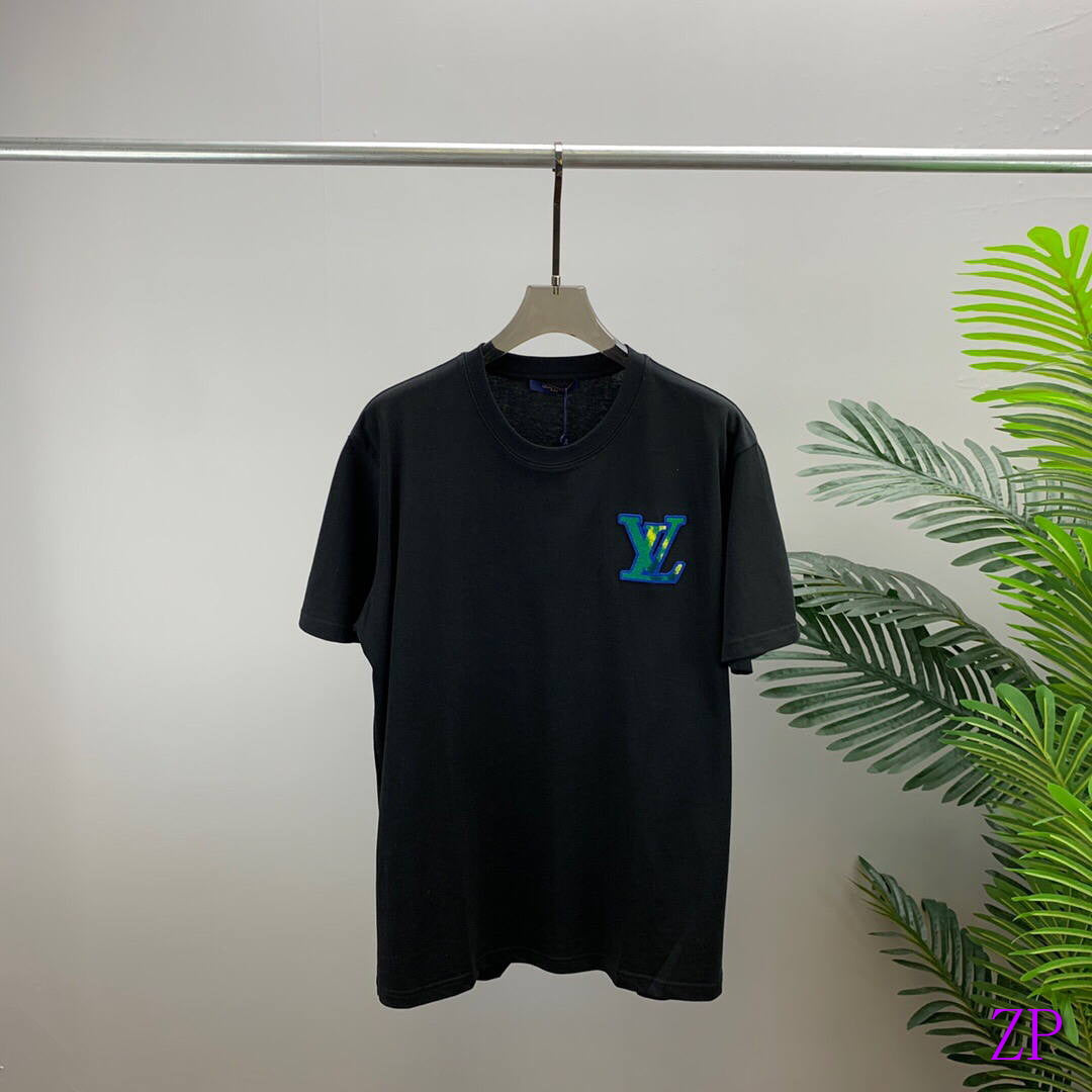 LV Women Men T-Shirts Louis Vuitton Fashion Clothing L60051